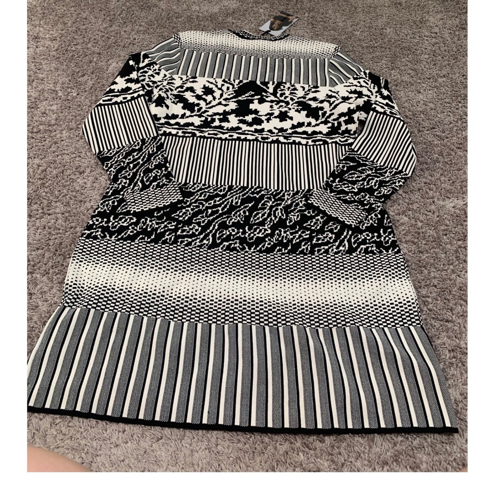 Ashley Graham Black White Mixed Pattern Knit Sweater Dress Plus 1X NWT